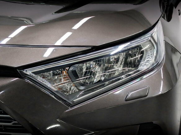 2020 Toyota RAV4 V (XA50), коричневый, 2955000 рублей - вид 17