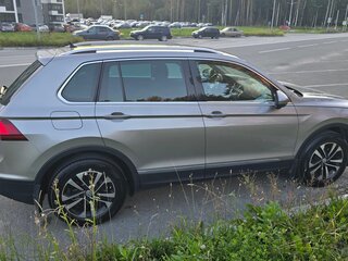 2019 Volkswagen Tiguan II, серый, 2450000 рублей, вид 4