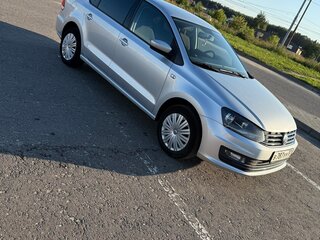 2016 Volkswagen Polo V Рестайлинг, серый, 1030000 рублей, вид 2