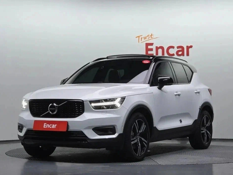 Открыть фотографии: Volvo XC40 I