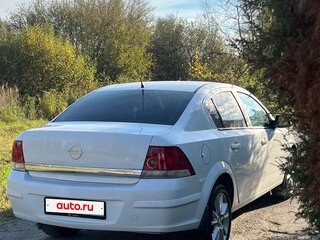 2013 Opel Astra H Рестайлинг, белый, 500000 рублей, вид 5