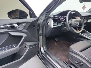 2023 Audi A3 35 TFSI IV (8Y), чёрный, 2230000 рублей, вид 4