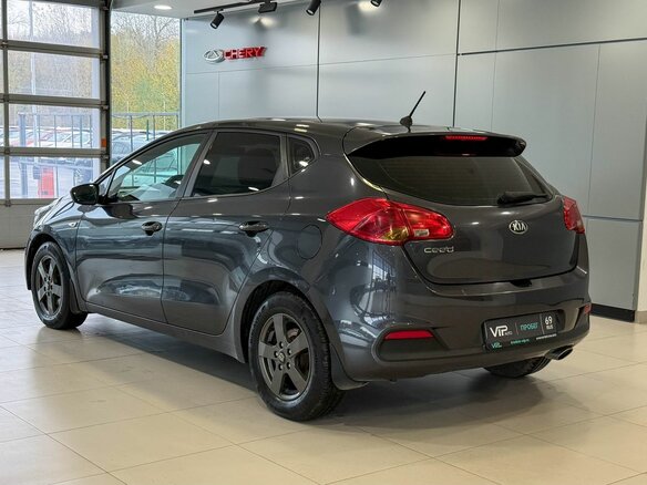 2014 Kia Ceed II, серый, 915000 рублей - вид 3