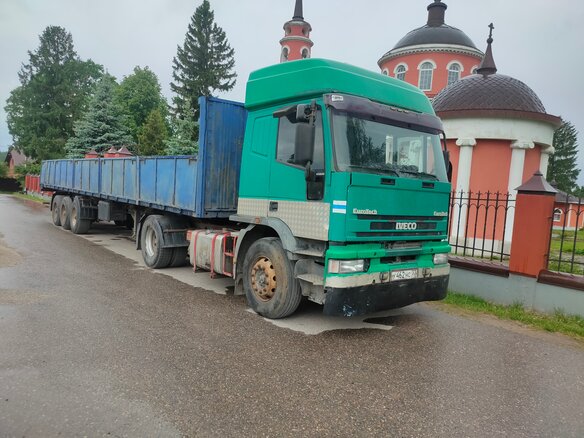 1995 Iveco EuroTech, зелёный, 250000 рублей