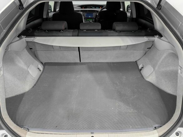 2015 Toyota Prius III Рестайлинг (XW30), серый, 1399000 рублей - вид 15