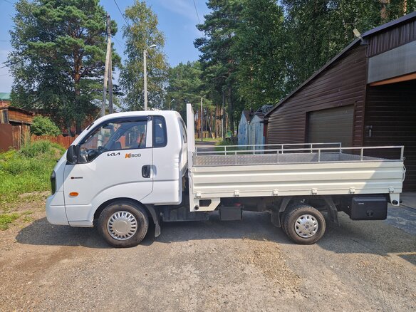 2022 Kia Bongo, белый, 3600000 рублей - вид 13