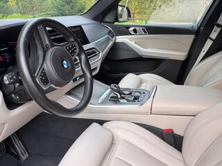 2020 BMW X5 M50d IV (G05/G18), чёрный, 7800000 рублей, вид 5