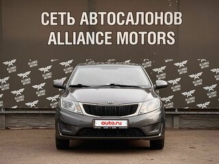 2013 Kia Rio III, серый, 720000 рублей, вид 2