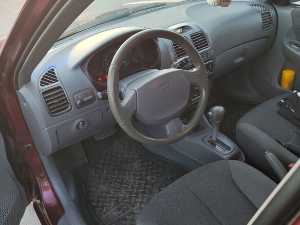 2008 Hyundai Accent ТагАЗ II, красный, 490000 рублей - вид 5