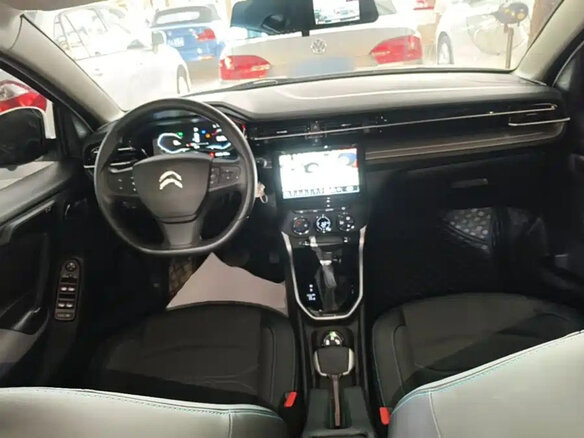 2023 Citroen C3-XR I Рестайлинг 2, белый, 999111 рублей - вид 5