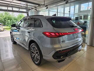 2026 Audi Q5 40 TFSI III (GU), серебристый, 6200000 рублей, вид 3