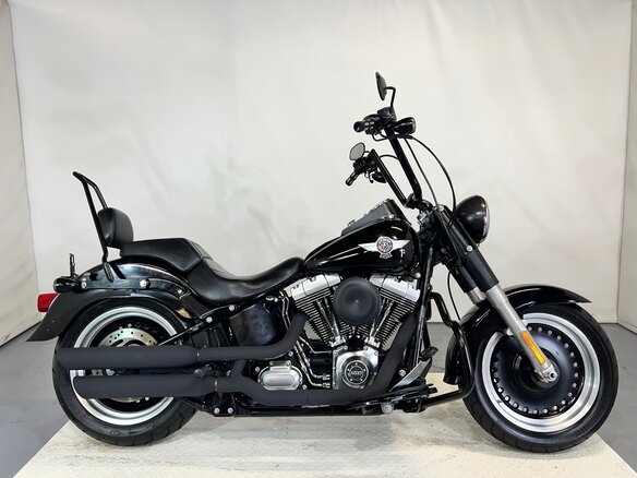 2012 Harley-Davidson Fat Boy, чёрный, 780000 рублей
