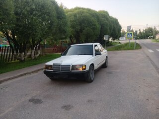1985 Mercedes-Benz 190 (W201), белый, 180000 рублей, вид 1