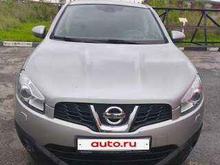 2012 Nissan Qashqai I Рестайлинг, серебристый, 1250000 рублей, вид 2