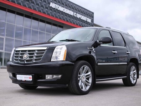 Cadillac Escalade III