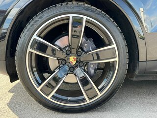 2021 Porsche Cayenne III, чёрный, 7890000 рублей, вид 4