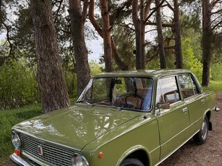 1975 Lada (ВАЗ) 21011, зелёный, 1190000 рублей, вид 2