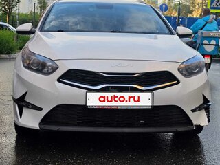 2022 Kia Ceed III Рестайлинг, белый, 1750000 рублей, вид 4