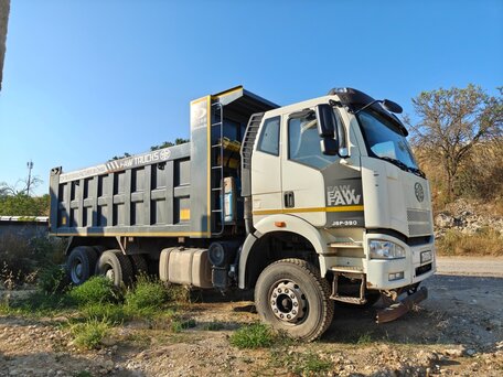 2022 FAW J6 CA3250, белый, 5990000 рублей, вид 2