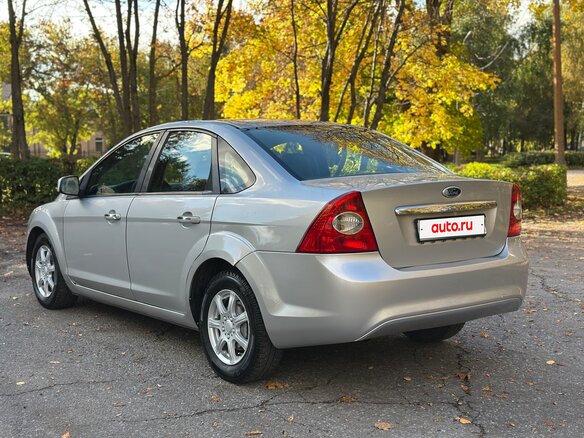2008 Ford Focus II Рестайлинг, серебристый - вид 13