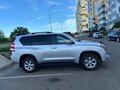 2014 Toyota Land Cruiser Prado 150 Series Рестайлинг 1, серебристый, 3150000 рублей - вид 5