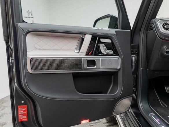 2026 Mercedes-Benz G-Класс AMG 63 AMG II (W465) Рестайлинг, чёрный, 31990000 рублей - вид 16