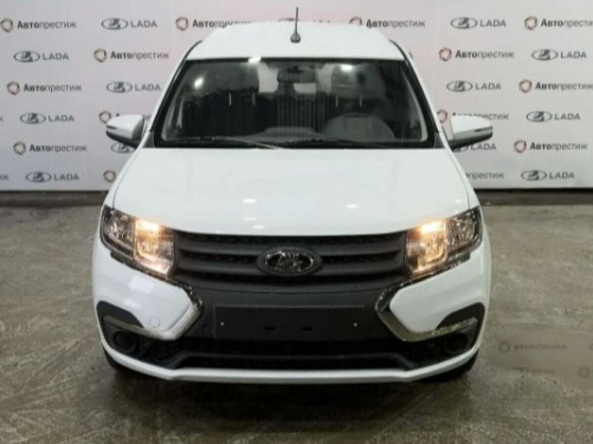Открыть фотографии: Lada (ВАЗ) Largus I Рестайлинг
