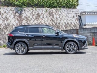 2023 Toyota Corolla Cross I, чёрный, 1876001 рублей, вид 3