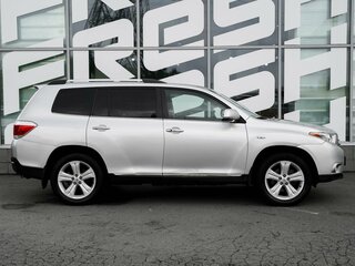 2013 Toyota Highlander II (XU40) Рестайлинг, серебристый, 1880000 рублей, вид 5