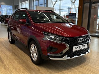 2026 Lada (ВАЗ) Iskra SW Cross, красный, 1767000 рублей, вид 3