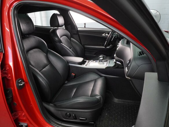 2018 Kia Stinger I, красный, 1999000 рублей - вид 7