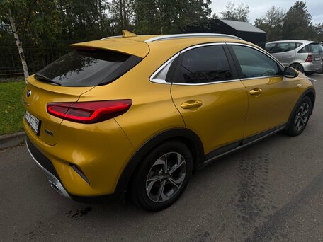2021 Kia XCeed I, жёлтый, 1890000 рублей, вид 4