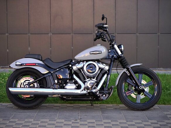 2025 Harley-Davidson Street Bob, серый, 1699000 рублей - вид 34