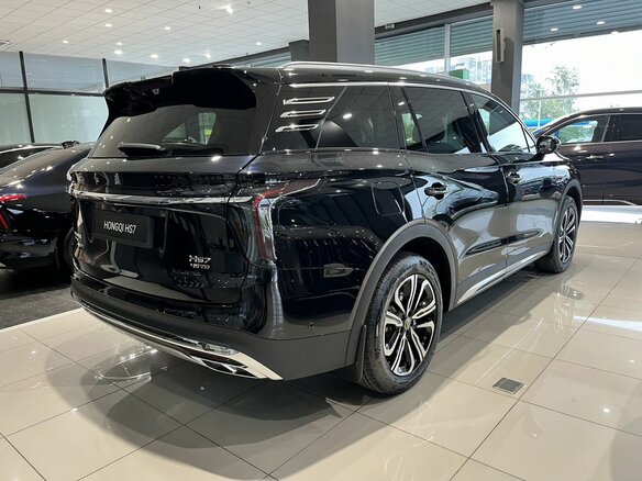 2025 Hongqi HS7 II, чёрный - вид 3
