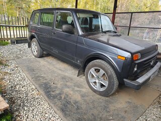 2018 Lada (ВАЗ) 2131 (4x4) Urban I, серебристый, 555000 рублей, вид 2