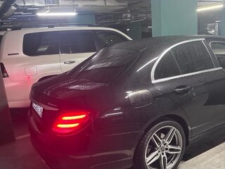 2019 Mercedes-Benz E-Класс 200 V (W213, S213, C238), чёрный, 3500000 рублей, вид 2