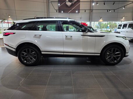 2025 Land Rover Range Rover Velar I Рестайлинг, белый, 7790000 рублей, вид 4