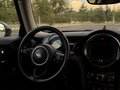 2018 Mini Hatch Cooper III (F55/F56), белый - вид 6