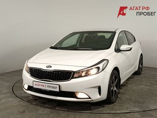 2018 Kia Cerato III Рестайлинг (Classic), белый, 1410000 рублей, вид 3