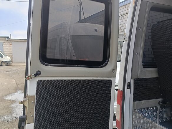 2013 Mercedes-Benz Sprinter Classic, белый, 1350000 рублей - вид 9