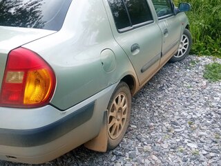2002 Renault Symbol I, серый, 300000 рублей, вид 2