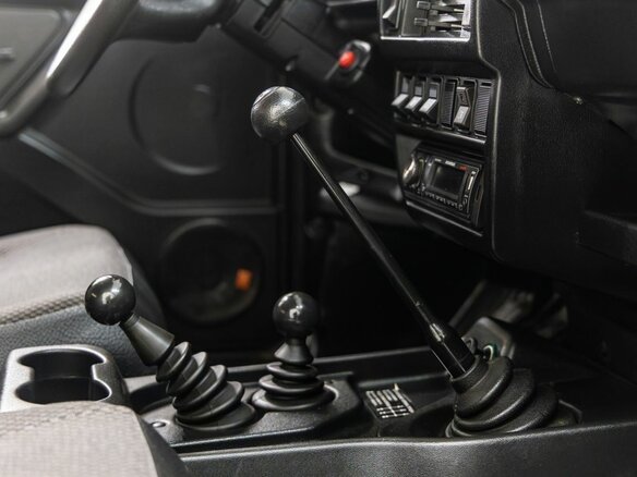 2016 Lada (ВАЗ) 2121 (4x4) I Рестайлинг, фиолетовый, 484000 рублей - вид 26