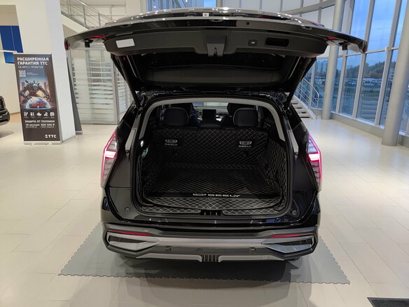 2024 Geely Atlas II, чёрный, 3100000 рублей - вид 9