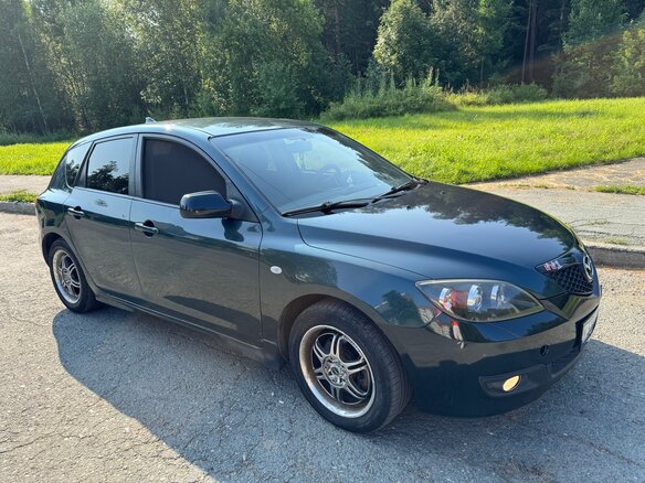 2005 Mazda 3 I (BK), зелёный, 420000 рублей