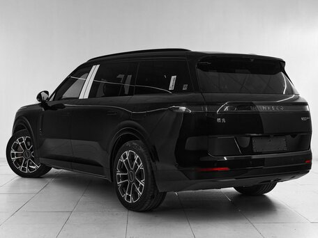 2025 Lynk & Co 900, чёрный, 7749000 рублей, вид 4