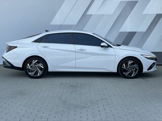 2024 Hyundai Elantra N Line VII (CN7) Рестайлинг, белый, 2627000 рублей, вид 4