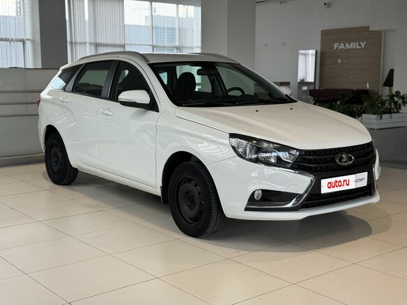2021 Lada (ВАЗ) Vesta SW I, белый - вид 2