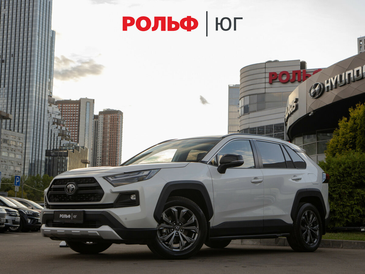 Открыть фотографии: Toyota RAV4 V (XA50)