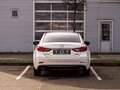 2017 Mazda 6 III (GJ) Рестайлинг, белый, 1545000 рублей - вид 4