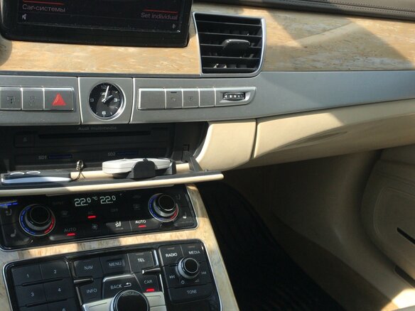 2012 Audi A8 Long III (D4), бежевый, 2500000 рублей - вид 15
